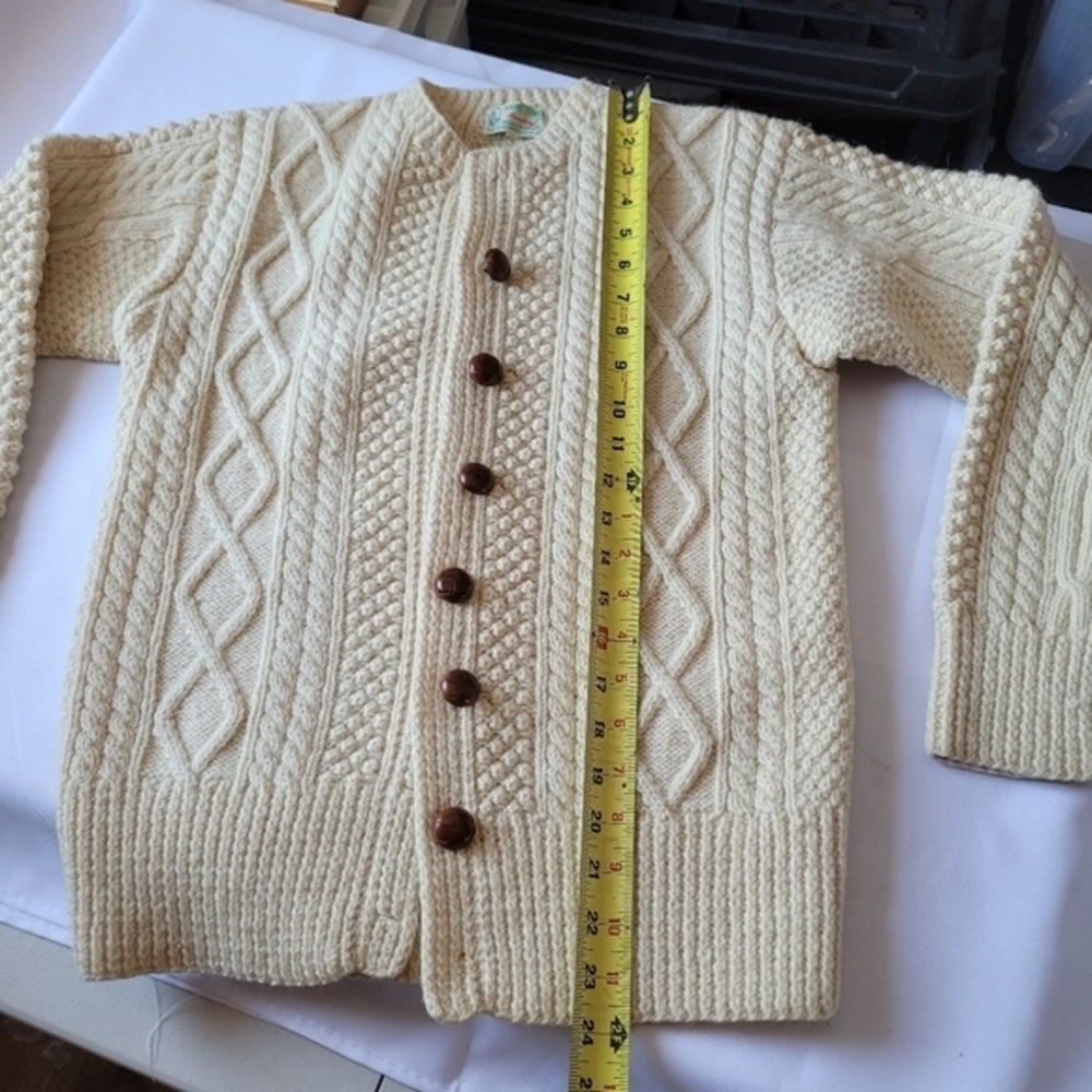 Cable‎ sweater cardican style pure wool handmade  leather buttons